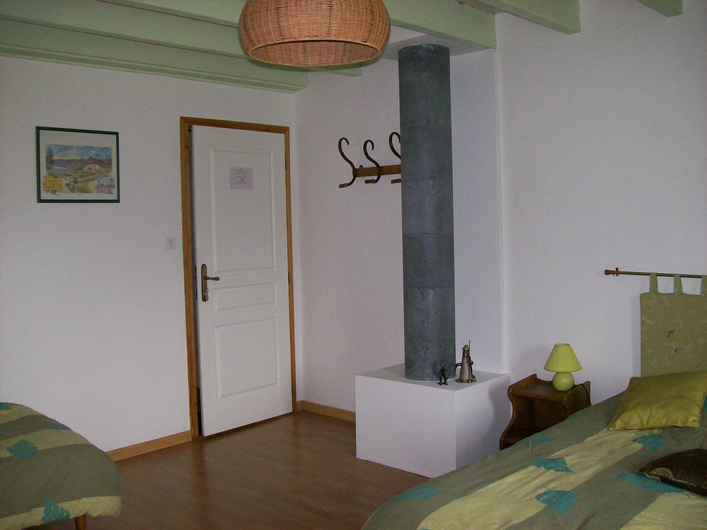 Vecoux Chambres D'Hotes L'Envol الغرفة الصورة